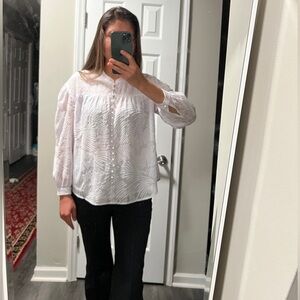 Soft Surroundings pearl button embroidered Top